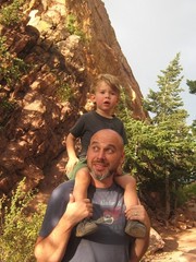 photo.jpg Visit Justin Desautels-Stein